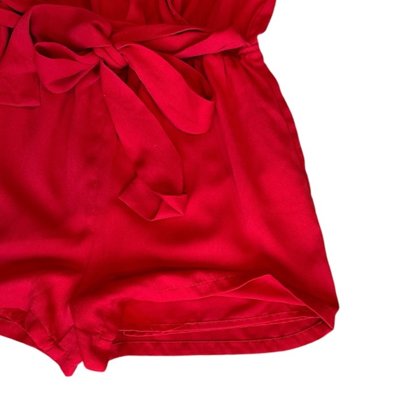 Dynamite Red Short Sleeve Romper Size Xsmall - Picture 4 of 4